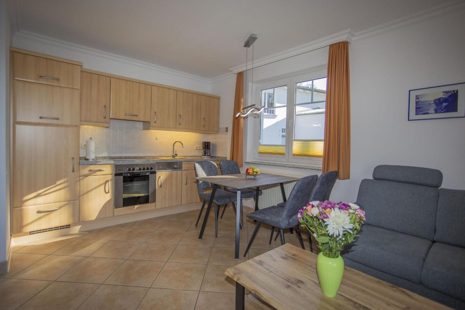 Sellin  Ferienhaus Zum Suedstrand מראה חיצוני תמונה